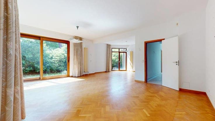 SANTOS DUMONT – Three-sided HOUSE with GARAGE and GARDEN!