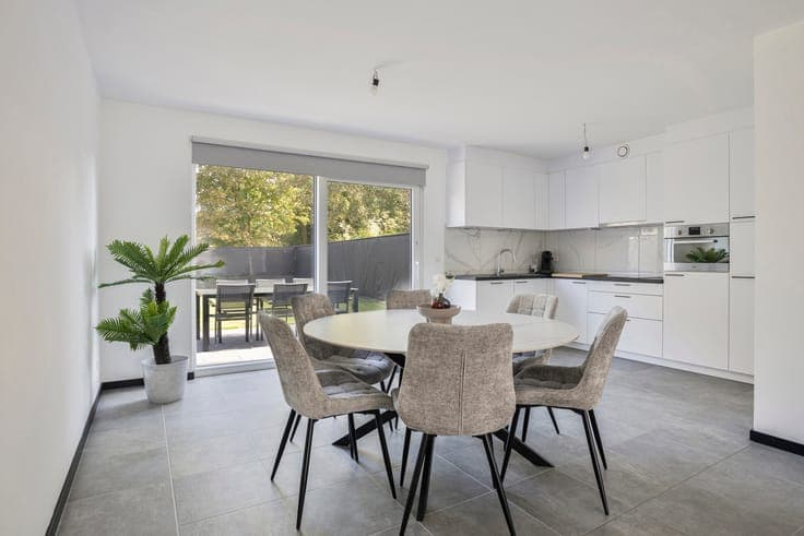 Modern BEN Home with 3 Bedrooms in Zoutleeuw