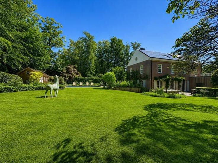 Stunning villa with pool - Bechet neighborhood