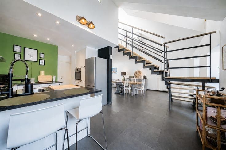 2-Bedroom House with Garden, Terrace, and Garage - Arlon.