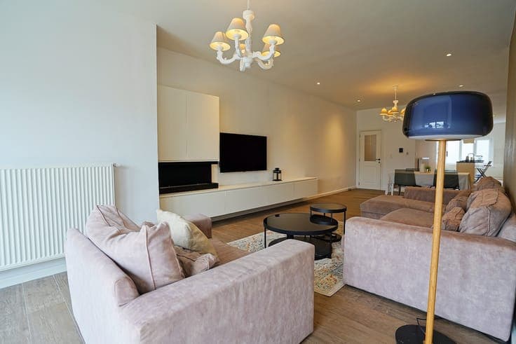 Verzorgde, gerenoveerde woning met 3 slaapkamers en tuin ...