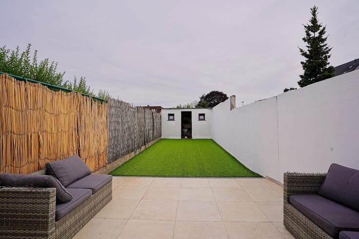 Verzorgde, gerenoveerde woning met 3 slaapkamers en tuin ...