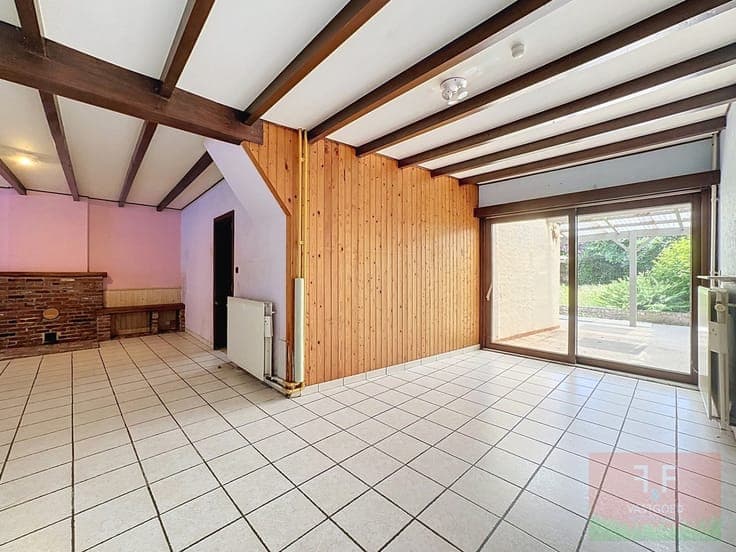 Gezinswoning met 7 slaapkamers, garage en tuin te Aalst