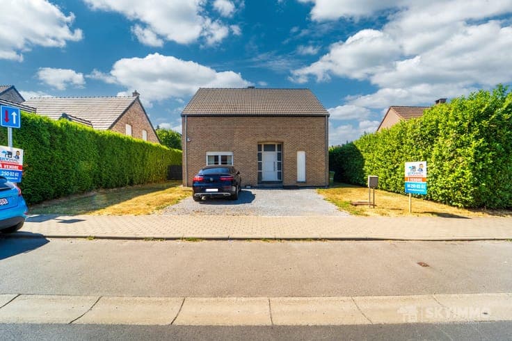MAISON 4 FAÇADES - PEB B - EMPLACEMENT DE PARKING - JARDIN