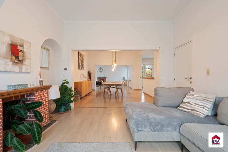 Spacious house in the heart of Wemmel