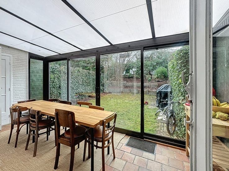 Bright house with south garden, 3 bedrooms, in Uccle