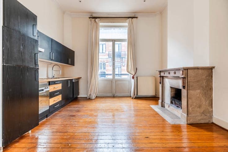A charming family home in a privileged setting.