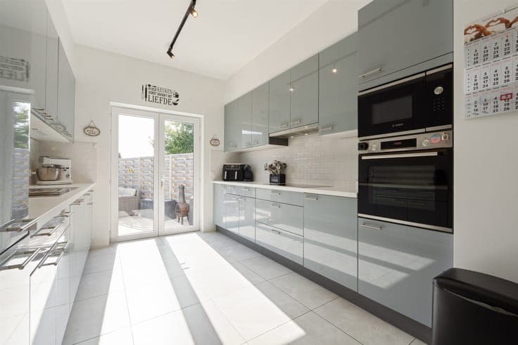 Gigantic, beautifully renovated home with garage