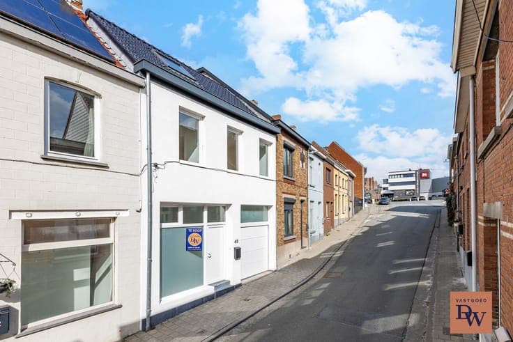 Woning met garage en stadstuin in Wetteren