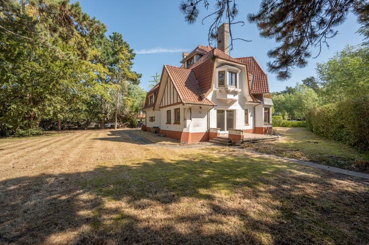 Villa La Tarantelle – Characterful villa in the heart of ...