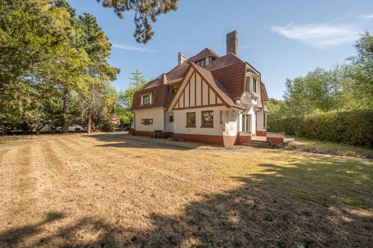 Villa La Tarantelle – Characterful villa in the heart of ...