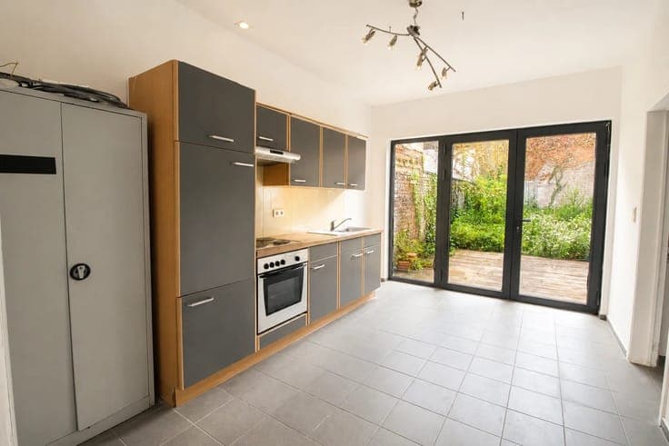 Sale - House La Louvière - 159,000 €
