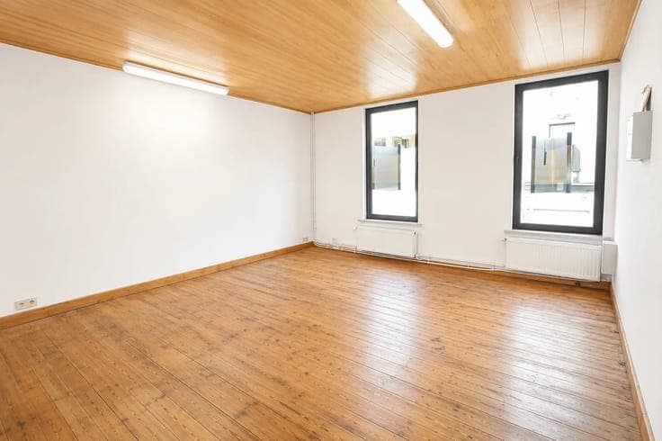 Sale - House La Louvière - 159,000 €
