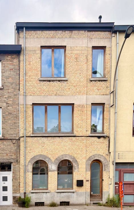 Charming townhouse near the Bourgoyen Nature Reserve.