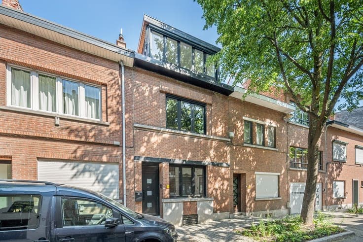 Instapklare stadswoning met 3 slaapkamers en tuin nabij d...