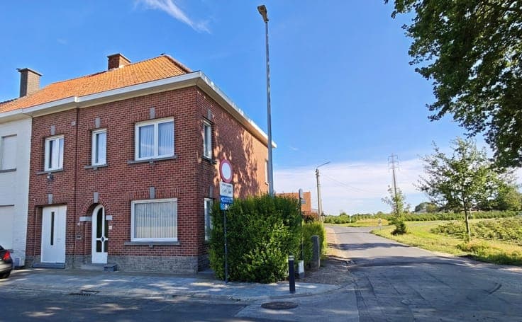 HALFOPEN WONING / 3 SLPK / 314m² / ZUIDWEST GERICHTE TUIN
