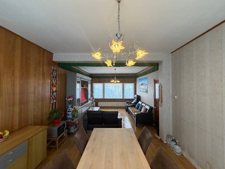 Ruime woning met 3 slaapkamers