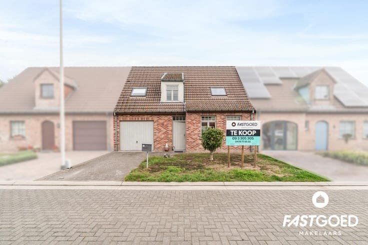 Energiezuinige gezinswoning met tuin en garage aan doodlo...