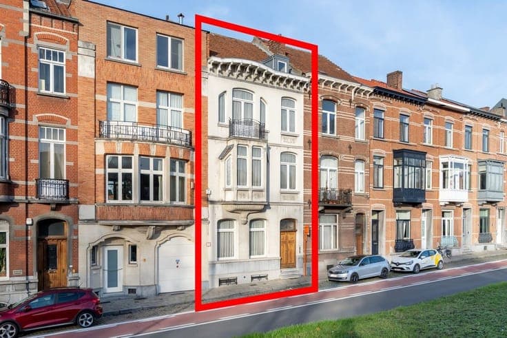 Prachtige brede herenwoning met tuin op 2 are 58 nabij h...