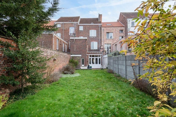 Prachtige brede herenwoning met tuin op 2 are 58 nabij h...