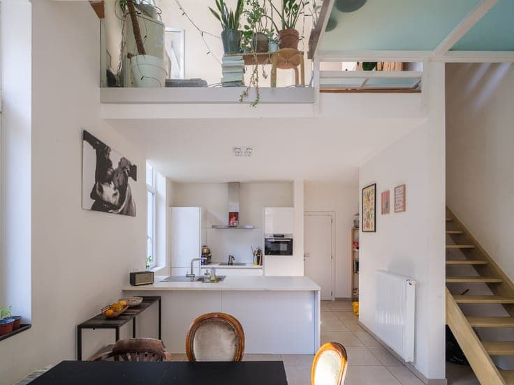 Hoekwoning met aangenaam volumespel, 3 slaapkamers, apart...