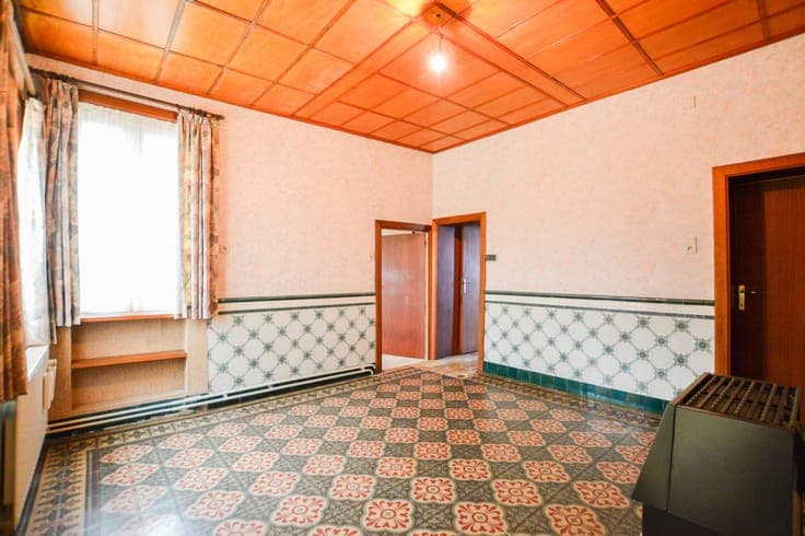 House in Courcelles