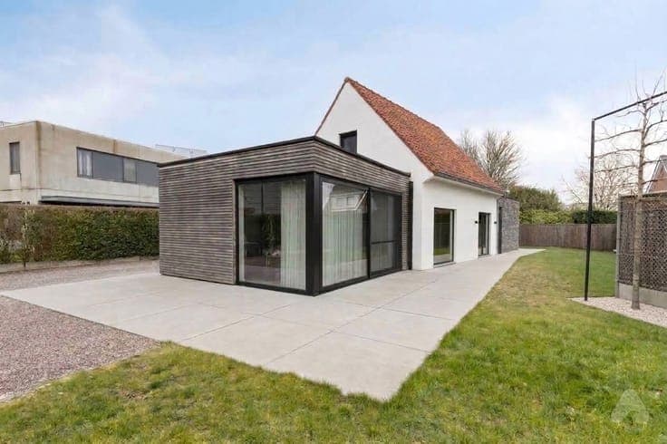 Instapklare villa met 3 slaapkamers en zuidgerichte tuin ...