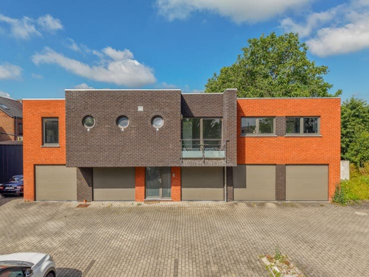 House in Chapelle-lez-Herlaimont