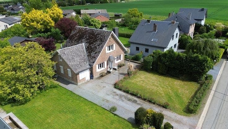 House in Assesse