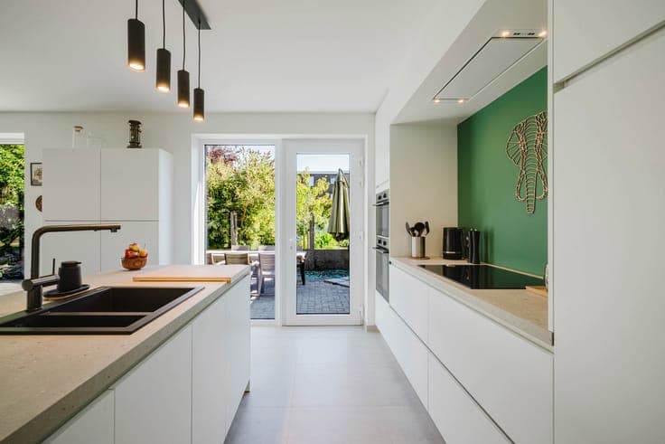 BEN-woning met garage 3 slpk en tuin in Sint-Amandsberg