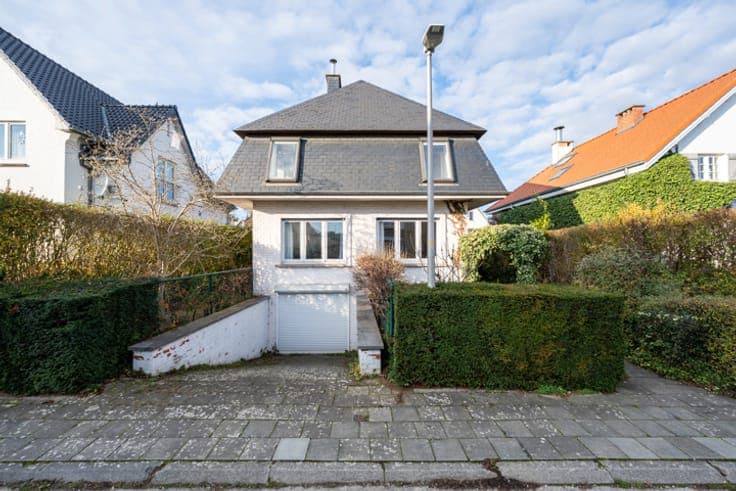 WEZEMBEEK-OPPEM, Villa (4 bedrooms/1office/2bathrooms)