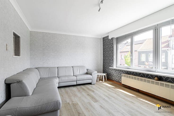 Verzorgde bel-etage (186 m²) met 3 slaapkamers en tuin (312