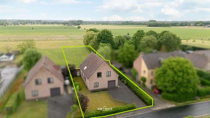 Stately detached house on a plot of 1629m²