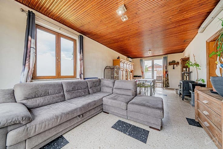 House in Loyers