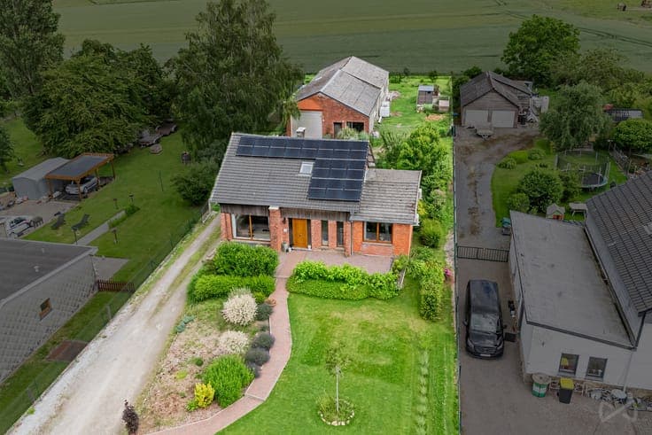 House in Loyers