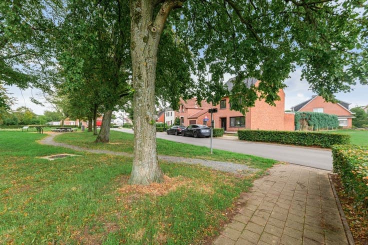 Uitstekend gelegen woning met zuidwesttuin