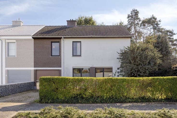 Well located house to renovate for sale in Lichtaart