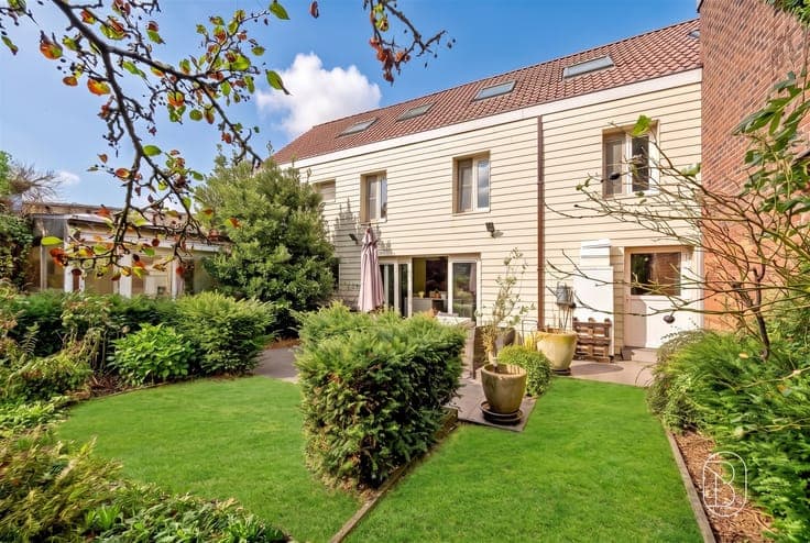 Spacious 4-bedroom home