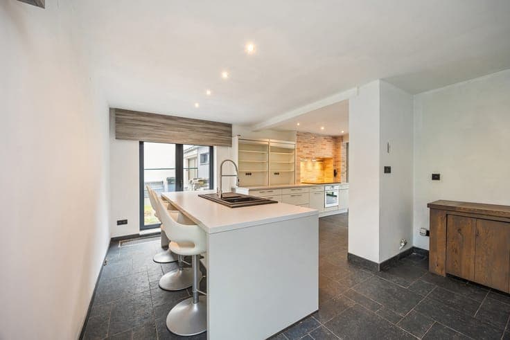 Move in Ready Family Home with 4 Bedrooms