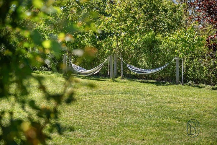 Exclusieve villa met 7 slpk, zwembad en tuin met open zicht