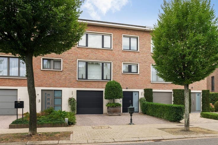 WONING MET 3 SLK, TUIN EN GARAGE!