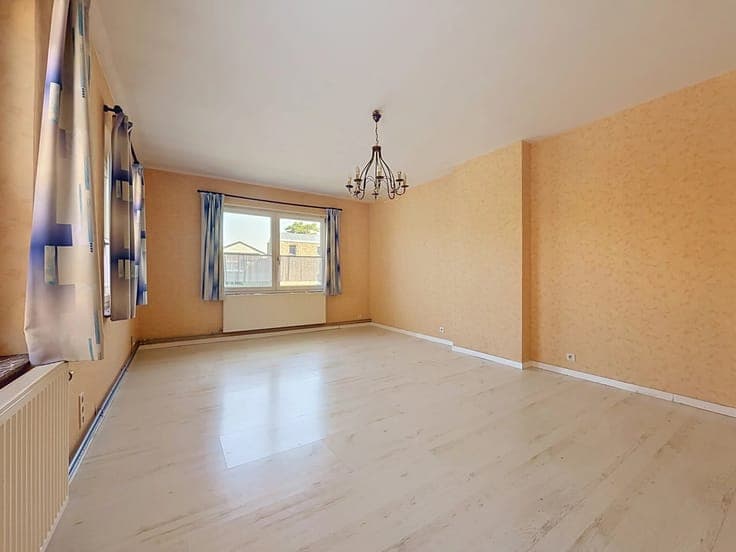 Sale - House Andenne - 255,000 €