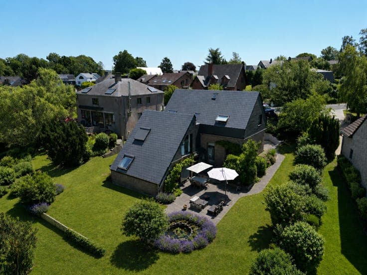 Renovated architect-designed villa with panoramic views.