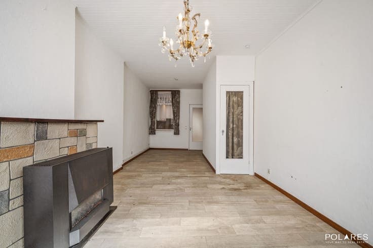House with renovation potential in a prime location in Hever