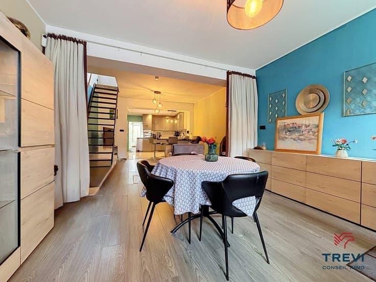 Maison rénovée jusqu'à 3 chambres et un beau jardin