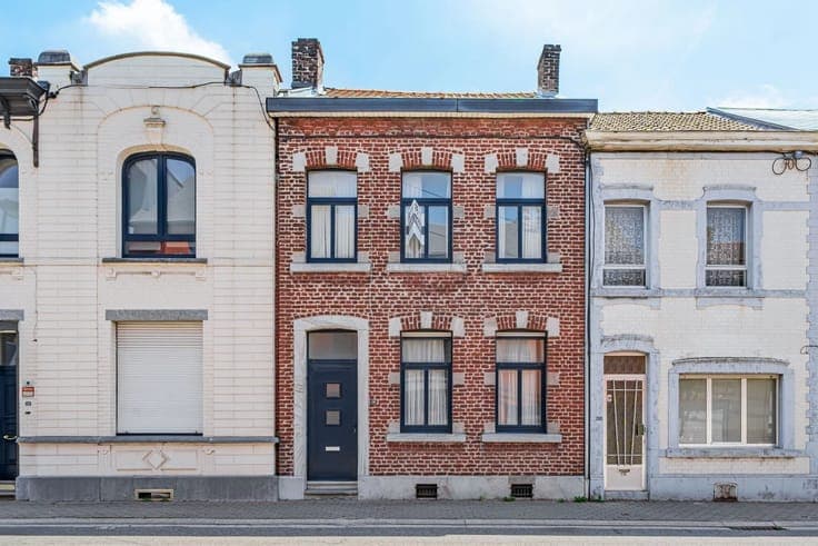 Sale - House Herstal - 180,000 €