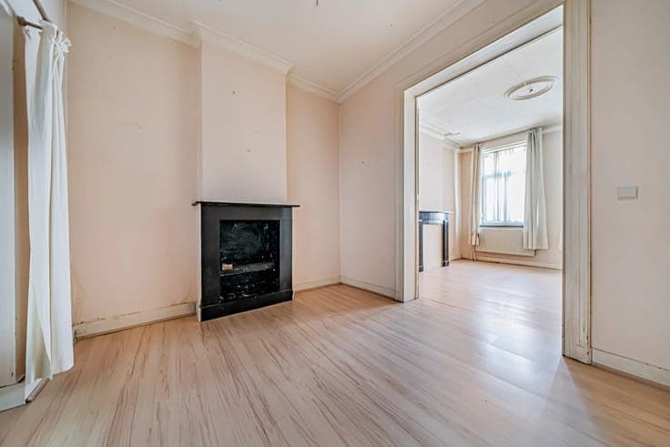 Sale - House Herstal - 180,000 €