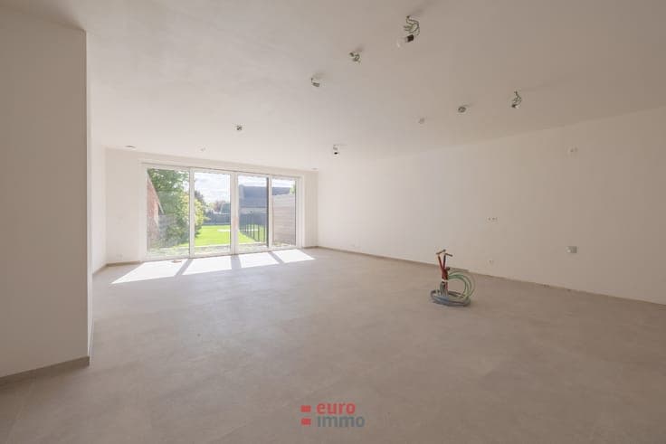 Wonen in een zee van ruimte aan de groene rand van het hi...