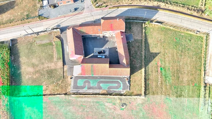 Characterful square farmstead on approx. 5,500 m² in Lierde