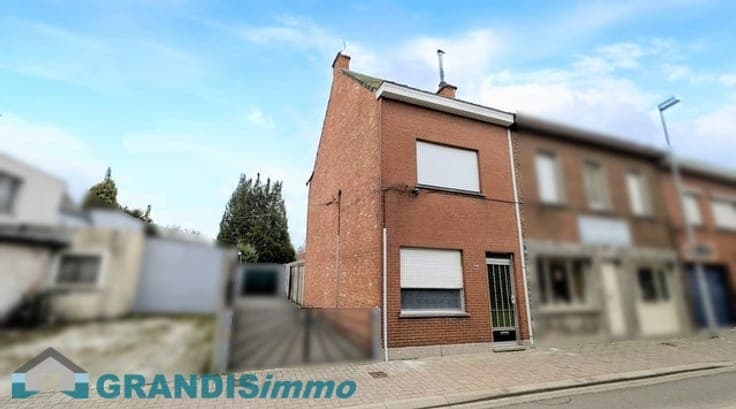 House in Zele